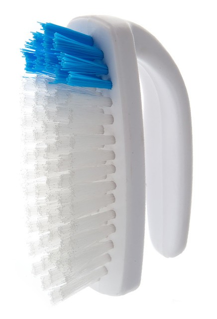 Brosse À Mains Et Ongles avec poignée de 4 pouces #AG000122000