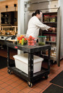 Chariot utilitaire à 2 tablettes plates 26" x 44" Rubbermaid 4525