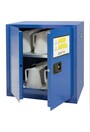 Armoire de rangement pour liquides corrosifs avec porte manuelle