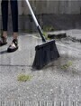 Balai-brosse robuste avec fibres de crins fermes