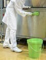 Bucket for Transport and Storage of Food