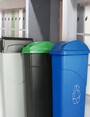 Slim Couvercle pour le recyclage des bouteilles et canettes