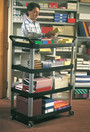 Chariot de service à 4 tablettes Rubbermaid 4096