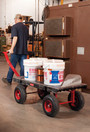 Chariot à plateforme avec poignée de traction Rubbermaid 4475 modèle 5th Wheel
