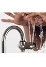 Douche oculaire montée sur robinet Axion eyePOD