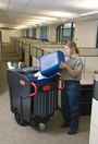 9W73 BRUTE Mobile Waste Collector 120 Gal