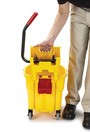 Combo seau essoreuse à pression descendante WaveBrake, 11 gal