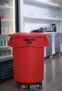 2654 BRUTE Couvercle plat pour poubelles rondes 55 gal