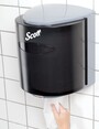 01032 SCOTT White Centerpull Hand Towel, 6 x 700 Sheets