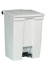 LEGACY Poubelle à pédale en plastique 18 gal #RB006145BLA