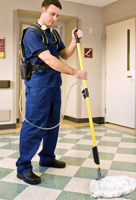 Flow Q979 Microfiber Flat Mop Finish Kit #RB00Q989000