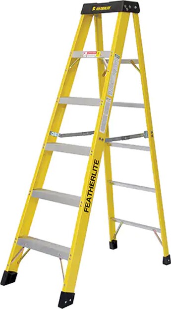 Fiberglass Ladder Step Featherlite serie # 6900 #TQ0MF607000 Fiberglass Ladder Step Featherlite serie # 6900 #TQ0MF607000