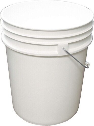 Plastic Container with White Cover, 20L #FO00020L000