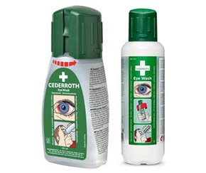 La Douche oculaire Cederroth a généralement un effet neutralisant plus puissant sur les projections d’alcalis que sur les acides. La Douche oculaire Cederroth existe en outre en différentes présentations et s’accompagne de divers accessoires qui permettent de la rendre toujours accessible et prête à l’emploi.