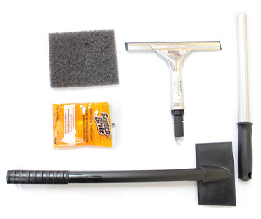 The foodservice cleaner degreasers Scotch-Brite from 3M are powerful griddle cleaning liquids that are safe for use on food contact surfaces. Loosens and lifts carbonized grease and food soil on a hot griddle for easy removal upon contact.
